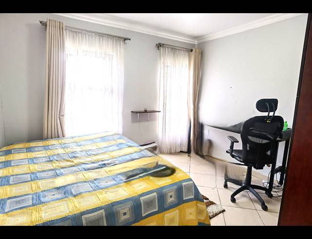 4 BEDROOM TOWNHOUSE FOR SALE IN VALLEY VIEW ESTATE